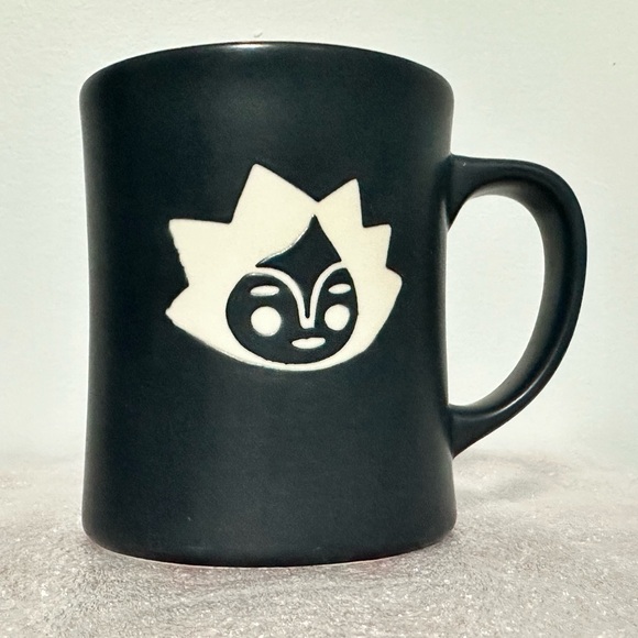 Starbucks Orange Mermaid Etched Design Collectible Coffee Mug Set of Two - Picture 4 of 10